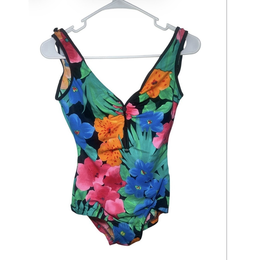 Vintage Floral Bright Black Retro Women's One Piece Swim Suite‎ Beach Lake Resor